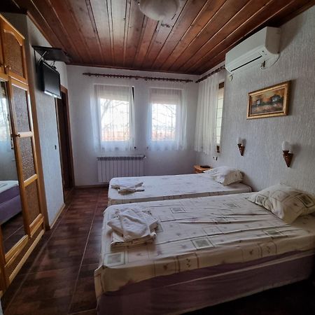 Къща За Гости Билдникс Malko Tŭrnovo Dış mekan fotoğraf