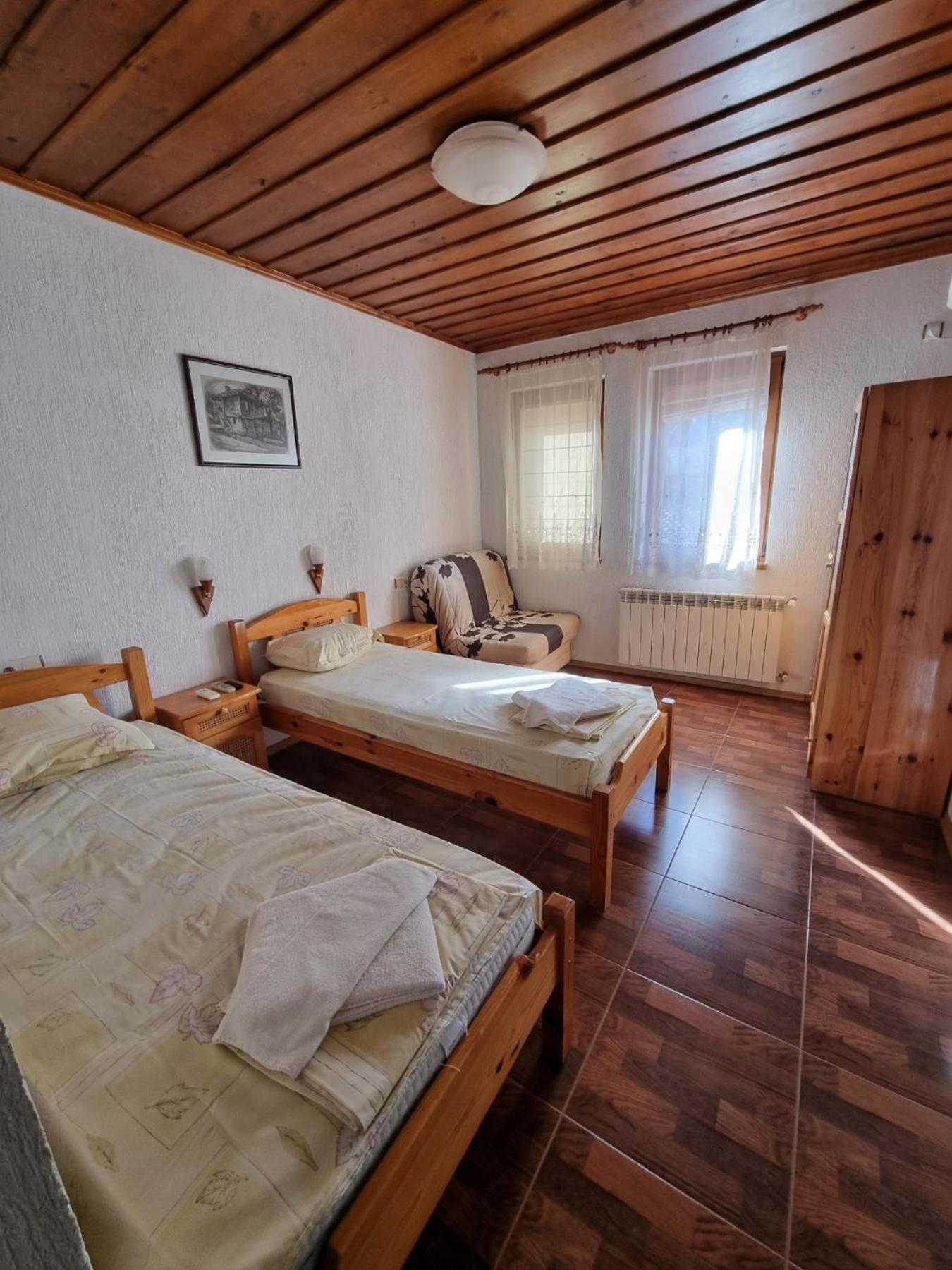 Къща За Гости Билдникс Malko Tŭrnovo Dış mekan fotoğraf